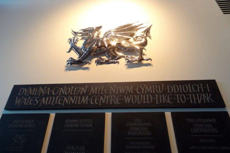 cardiff galles drago simbolo nazionale millennium centre