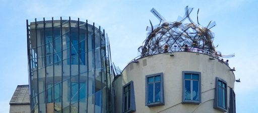 La Casa Danzante, il simbolo (in)discusso della Praga moderna