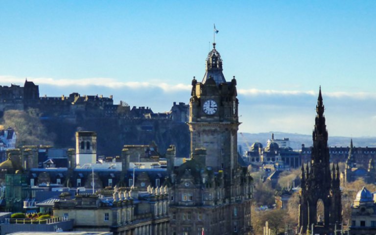 Prossima fermata: Edimburgo ed i suoi mercatini di Natale