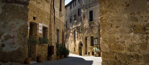 I borghi della Valdichiana Senese: Castelmuzio, il borgo salotto