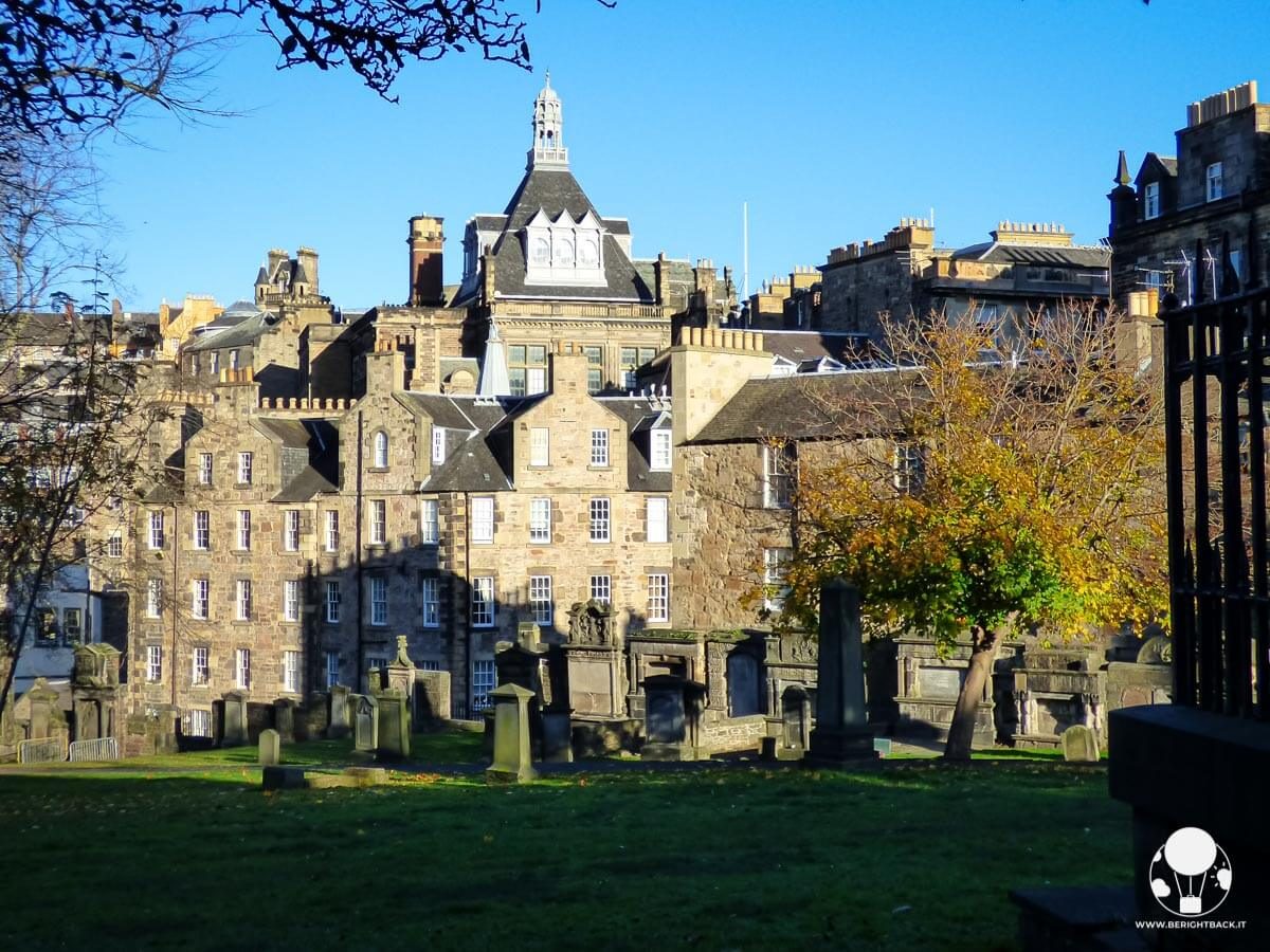 Il cimitero di Geryfriar ad Edimburgo