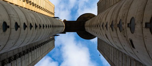 Belgrado brutalista: la Genex Tower, porta ovest della città
