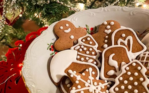 Dolci di Natale cechi, biscotti al pan pepato decorati
