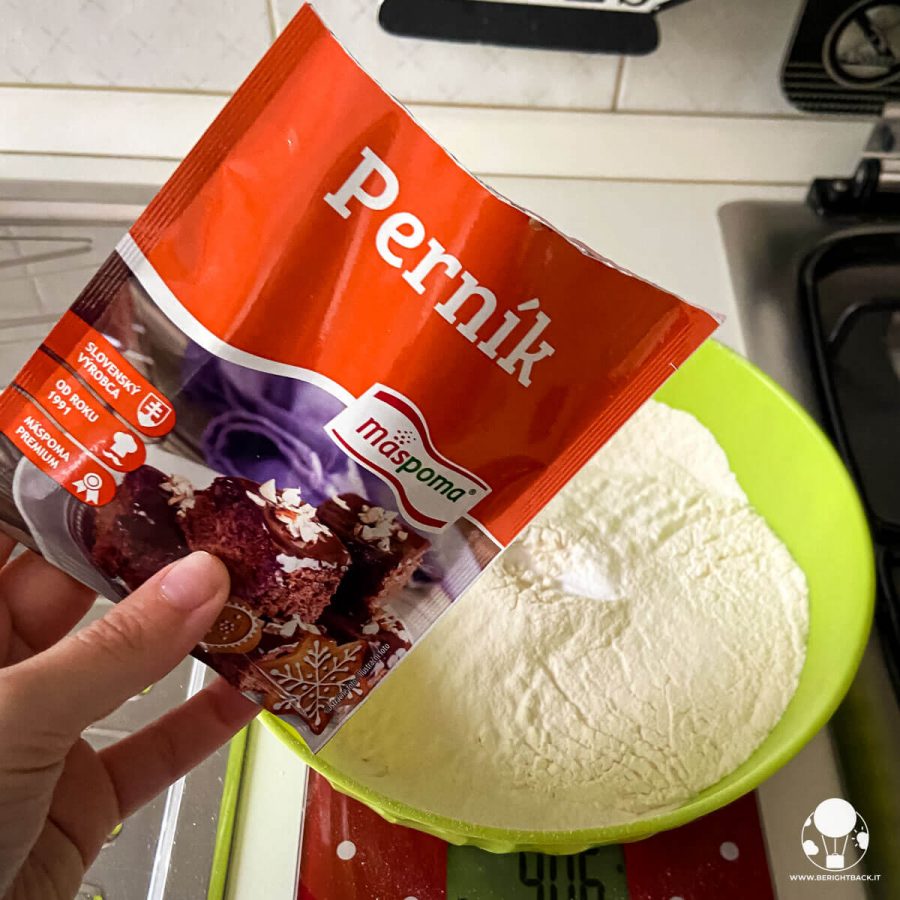 Dolci di Natale cechi, preparato di spezie per pan pepato