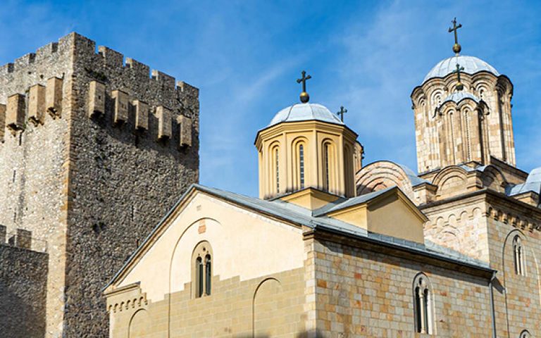 Il monastero di Manasija, gioiello della Serbia medievale
