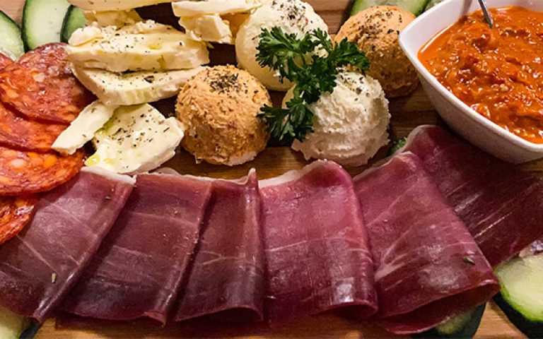 Dove mangiare nel centro di Belgrado tra mercati, panetterie e ristoranti