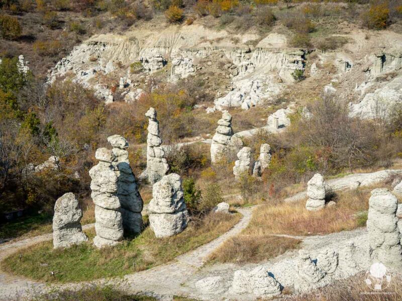 viaggio-macedonia-del-nord-itinerario-kuklica-bambole-di-pietra-berightback viaggio-macedonia-del-nord-itinerario-kuklica-bambole-di-pietra-berightback