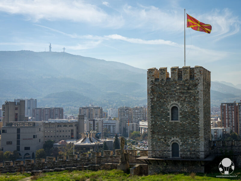 curiosita-macedonia-del-nord-bandiera-sole-berightback curiosita-macedonia-del-nord-bandiera-sole-berightback