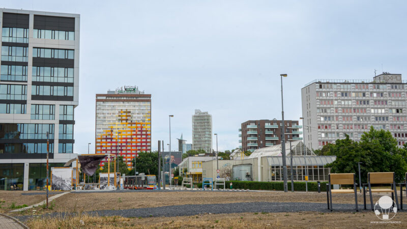 karlin-praga-contrasto-palazzi-invalidovna-berightback