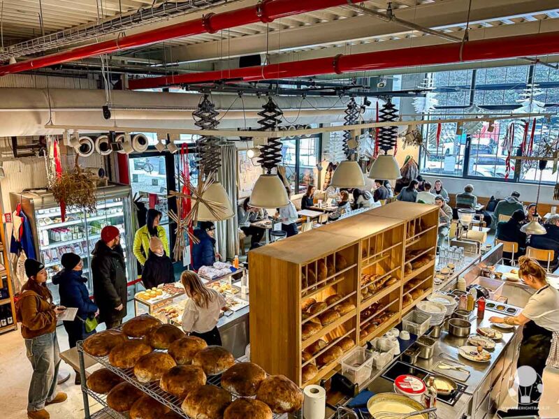 karlin-praga-dove-mangiare-eska-berightback