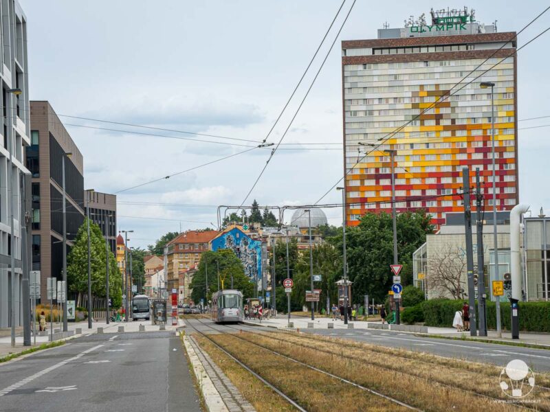 karlin-praga-hotel-olympic-invalidovna-berightback