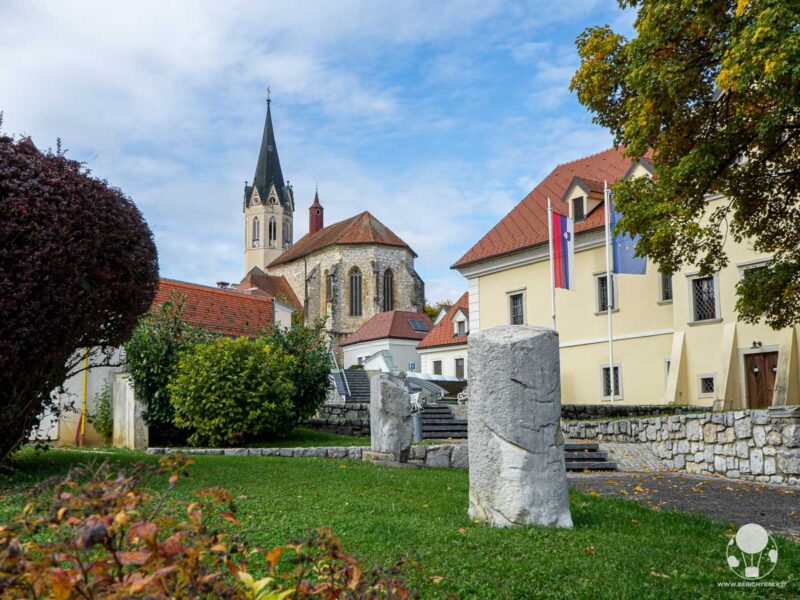 novo-mesto-slovenia-chiesa-san-nicola-berightback novo-mesto-slovenia-chiesa-san-nicola-berightback