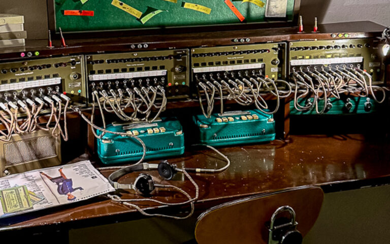 Praga nascosta: il bunker nucleare sotto Piazza Venceslao