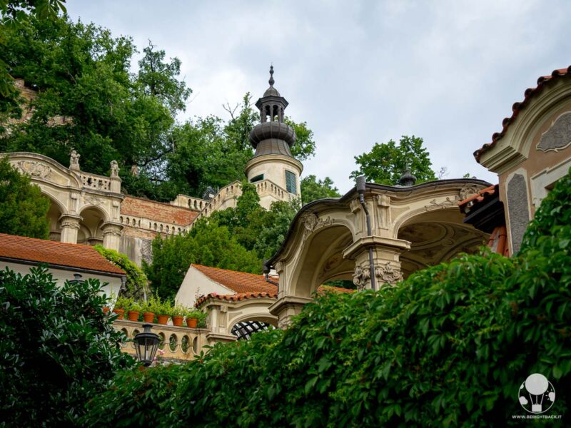centro-praga-giardini-sotto-castello-terrazze-berightback