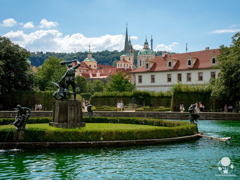 centro-praga-giardino-wallenstein-fontana-ercole-berightback