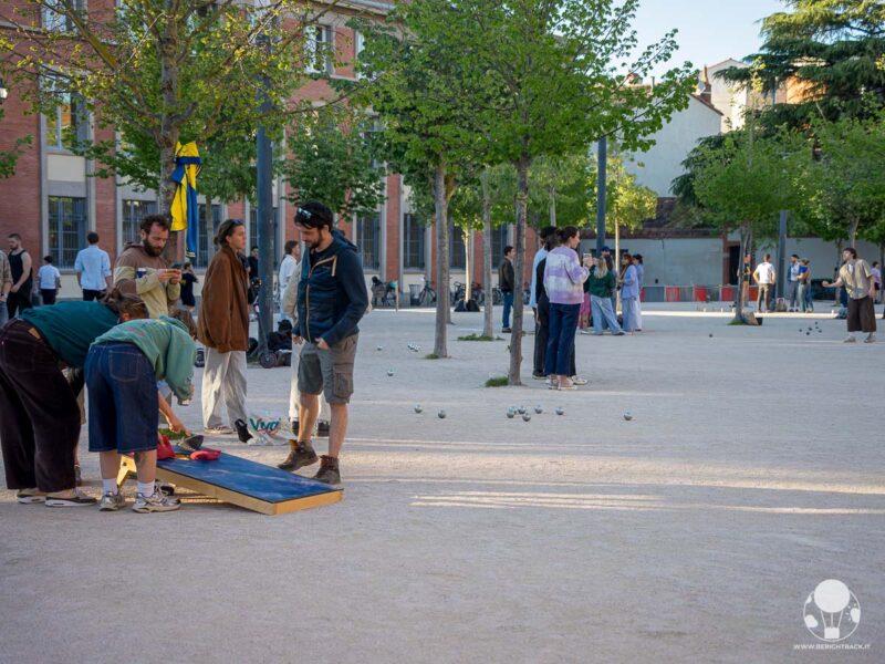 cosa-vedere-a-tolosa-basilica-san-sernin-giochi-in-piazza-berightback