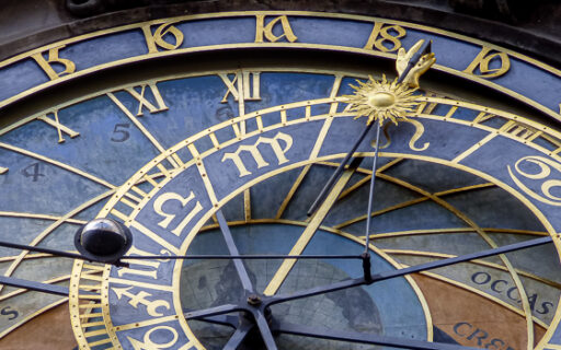Come leggere l’Orologio Astronomico di Praga (senza impazzire)