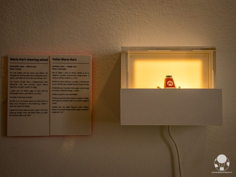 musei-di-zagabria-museo-relazioni-interrotte-volante-mario-kart-berightback